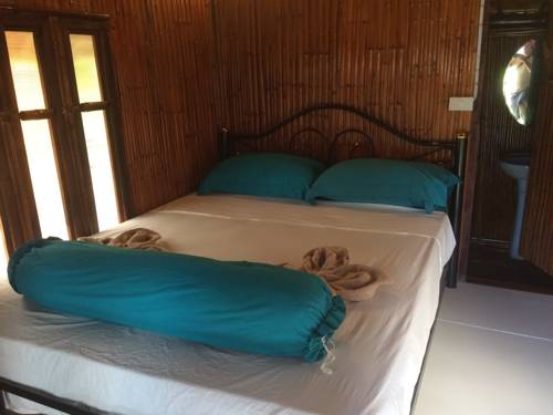 Imagen de la habitación del Hotel Ao Nang Bamboo Resort. Foto 9