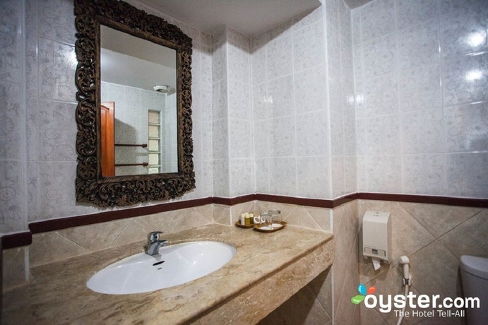 Imagen de la habitación del Hotel Ao Nang Bay Resort. Foto 8