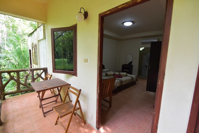 Imagen de la habitación del Hotel Ao Nang Pearl. Foto 12
