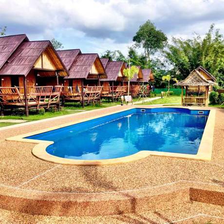Imagen de la habitación del Hotel Ao Nang Pool Resort Bamboo. Foto 2