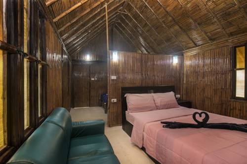 Imagen de la habitación del Hotel Ao Nang Pool Resort Bamboo. Foto 6