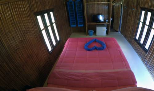 Imagen de la habitación del Hotel Ao Nang Pool Resort Bamboo. Foto 11