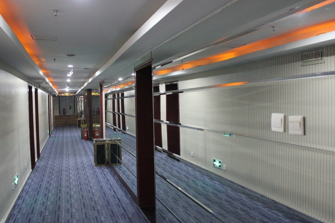 Imagen de los interiores del Hotel Ao Xiang Ge. Foto 9