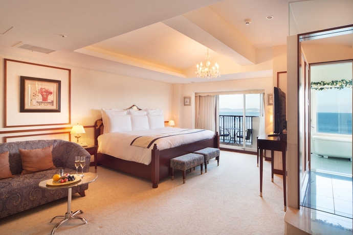 Imagen de la habitación del Hotel Aoawo Naruto Resort. Foto 13