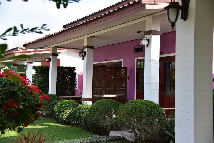 Imagen de los exteriores del Hotel Aob-oun Homestay. Foto 16