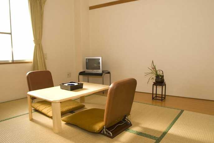 Imagen de la habitación del Hotel Aoi. Foto 12