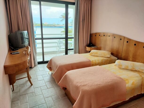 Imagen general del Hotel Aojesp Colonia. Foto 5