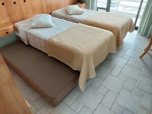 Imagen de la habitación del Hotel Aojesp Colonia. Foto 29