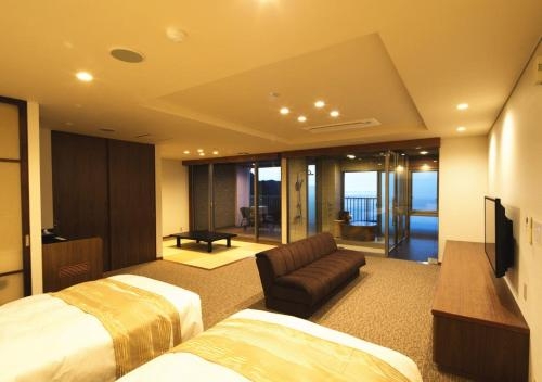 Imagen de la habitación del Hotel Aoki-nagi-no-yado Meijikan. Foto 8