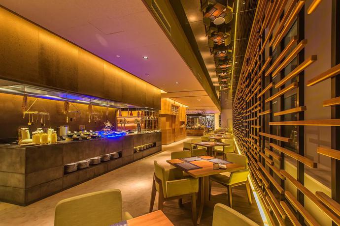 Imagen del bar/restaurante del Hotel Aoluguya. Foto 11