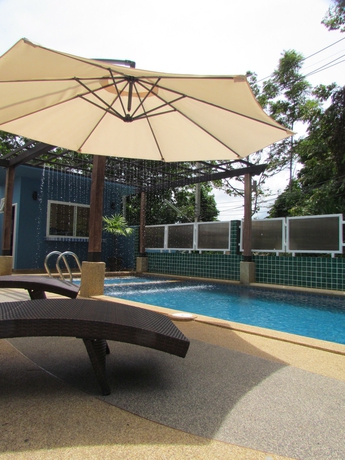 Imagen de la piscina del Hotel Aonang Mountain View. Foto 15
