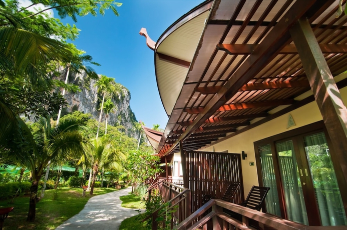 Imagen de la habitación del Hotel Aonang Phu Petra Resort Krabi. Foto 7