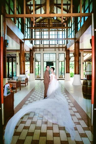 Imagen de los interiores del Hotel Aonang Phu Petra Resort Krabi. Foto 13