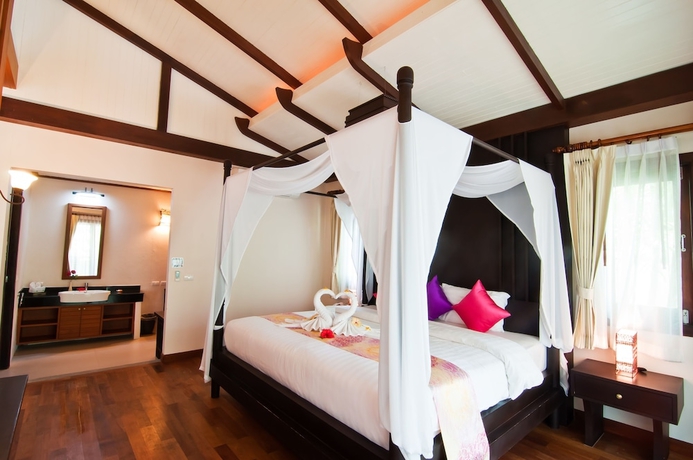 Imagen de la habitación del Hotel Aonang Phu Petra Resort Krabi. Foto 10