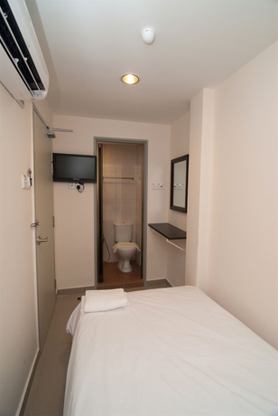Imagen de la habitación del Hotel A-one. Foto 3