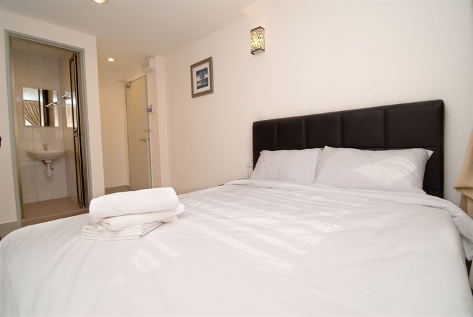 Imagen de la habitación del Hotel A-one. Foto 7