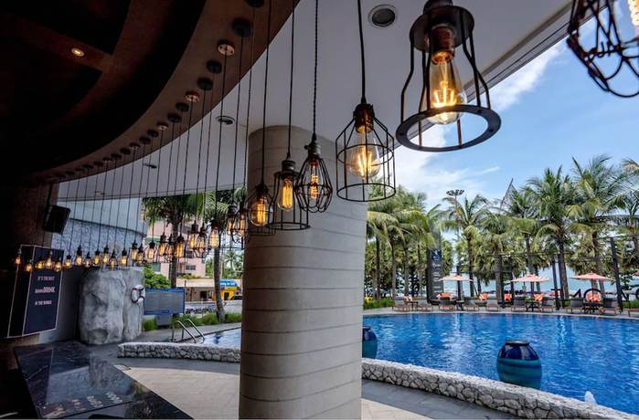 Imagen de la piscina del Hotel A-one New Wing. Foto 16