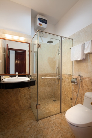 Imagen de la habitación del Hotel Aontel Grand. Foto 4