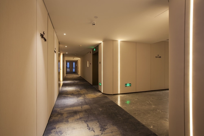 Imagen de los interiores del Hotel Aosheng Yiho. Foto 16