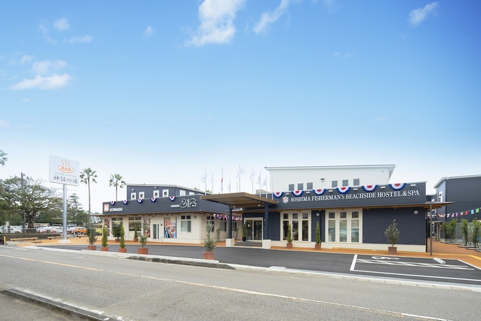 Imagen general del Hotel Aoshima Fisherman\'S Beachside Hostel and Spa. Foto 1