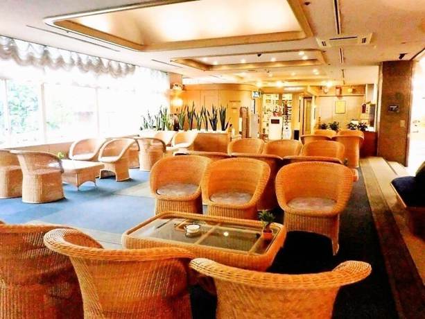 Imagen de los interiores del Hotel Aoshima Grand. Foto 17