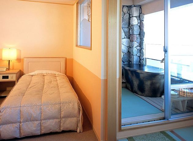 Imagen de la habitación del Hotel Aoshima Grand. Foto 11