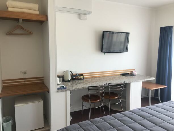 Imagen de la habitación del Hotel Aotearoa Lodge. Foto 18