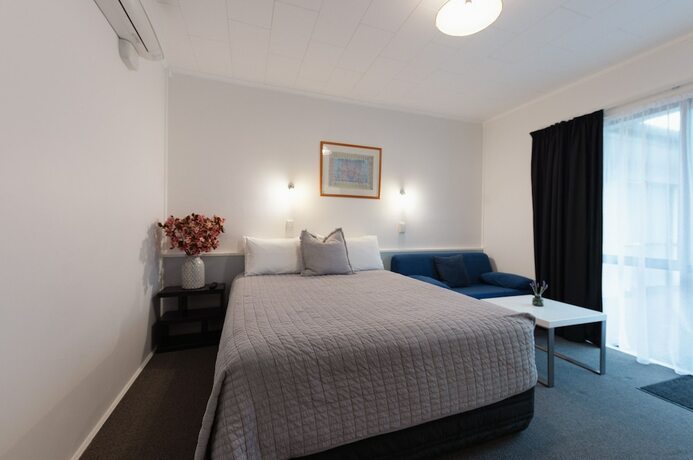 Imagen de la habitación del Hotel Aotearoa Lodge. Foto 22
