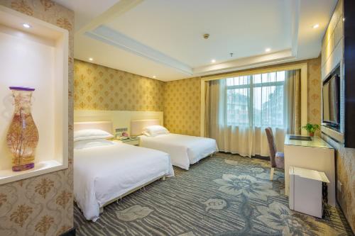 Imagen de la habitación del Hotel Aoti. Foto 4