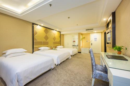 Imagen de la habitación del Hotel Aoti. Foto 5