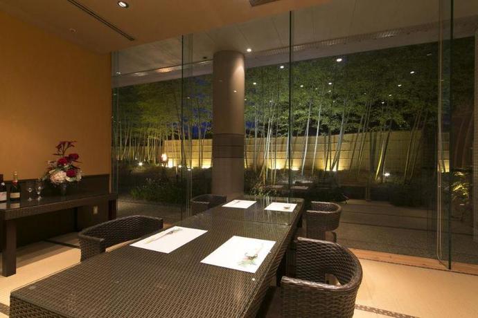 Imagen general del Hotel Aoyama Garden Resort Hotel Rosa Blanca. Foto 11