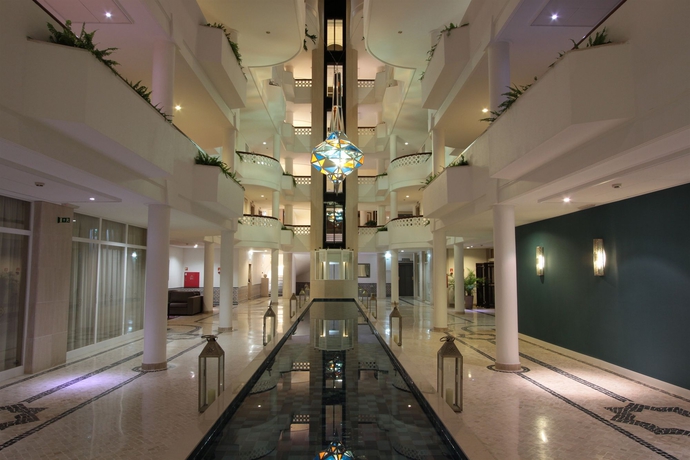 Imagen de los interiores del Hotel Ap Oriental Beach. Foto 13