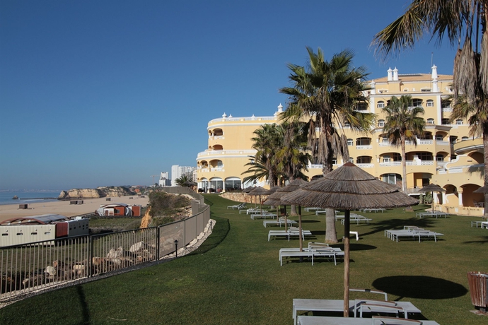 Imagen de los exteriores del Hotel Ap Oriental Beach. Foto 8