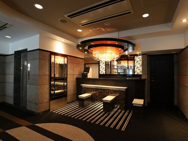 Imagen de los interiores del Hotel Apa Chibachuo Ekimae. Foto 14