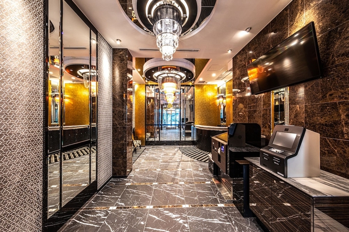 Imagen de los interiores del Hotel Apa Hakata Eki Chikushiguchi. Foto 17