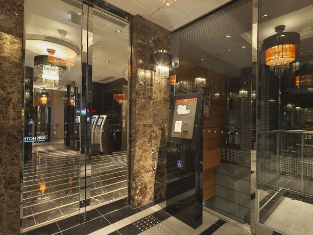Imagen de los interiores del Hotel Apa Higashi Shinjuku Ekimae. Foto 13