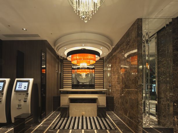 Imagen de los interiores del Hotel Apa Higashi Shinjuku Ekimae. Foto 17