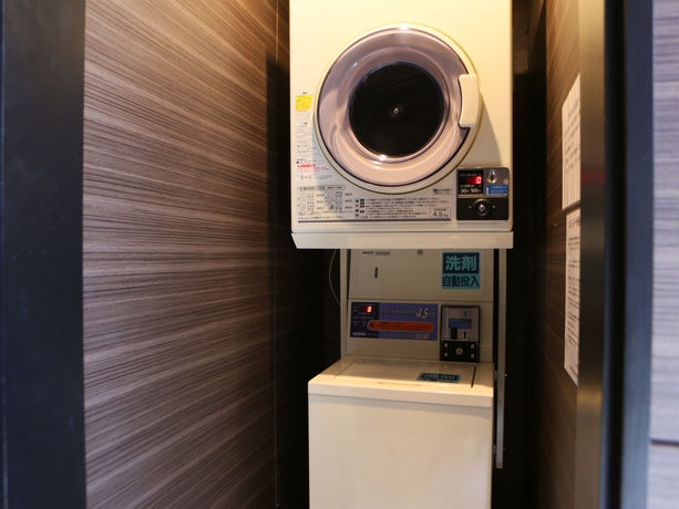 Imagen de los interiores del Hotel Apa Ikebukuro Station Kitaguchi. Foto 16