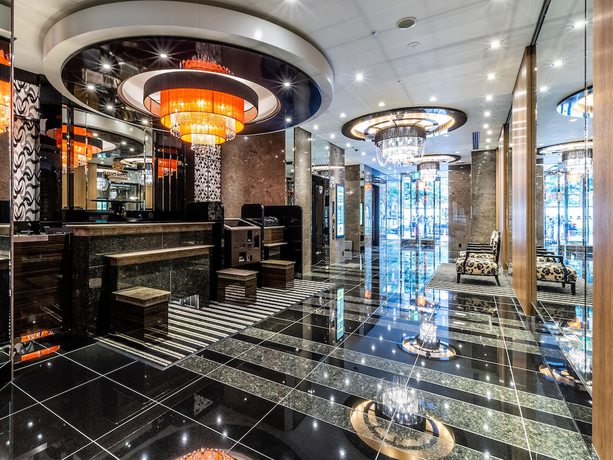 Imagen de los interiores del Hotel Apa Kobe Sannomiya Station. Foto 16