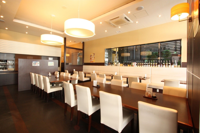 Imagen del bar/restaurante del Hotel Apa Niigata-furumachi. Foto 2