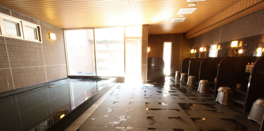 Imagen de la piscina del Hotel Apa Niigata-furumachi. Foto 16