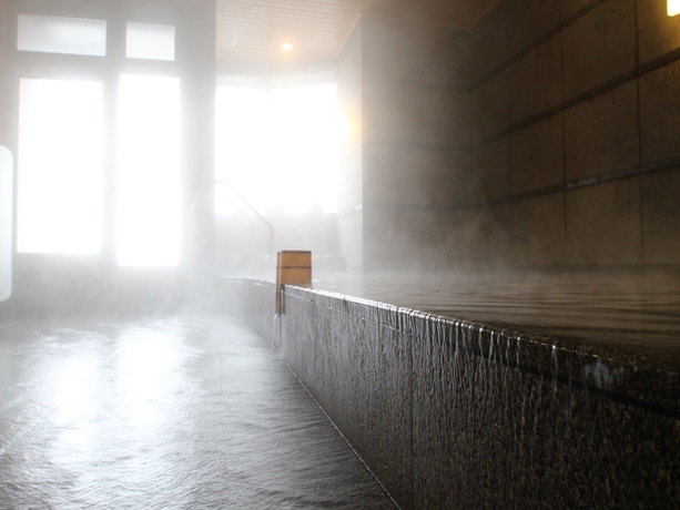 Imagen de la piscina del Hotel Apa Osaka Higobashi Station. Foto 14