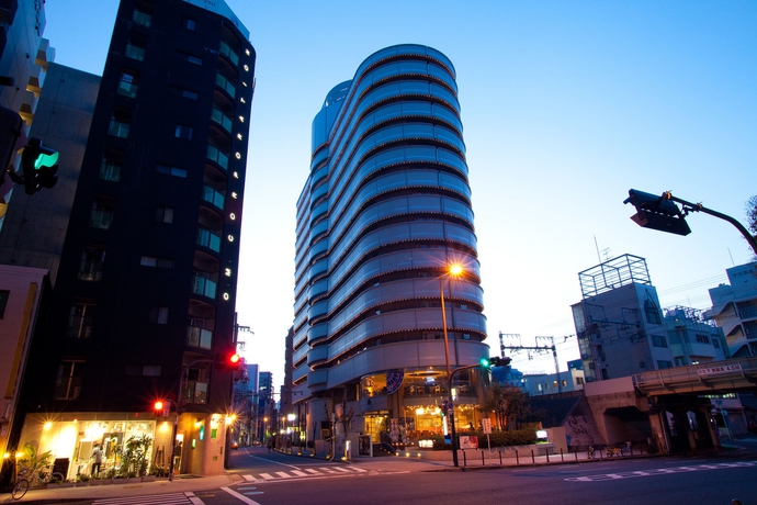 Imagen de los exteriores del Hotel Apa Osaka Tenma. Foto 15