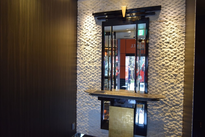 Imagen de los interiores del Hotel Apa Osaka Umeda. Foto 10