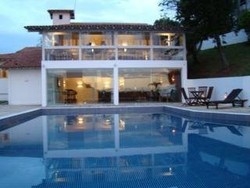 Imagen de la piscina del Hotel Apa Pau Brasil. Foto 4