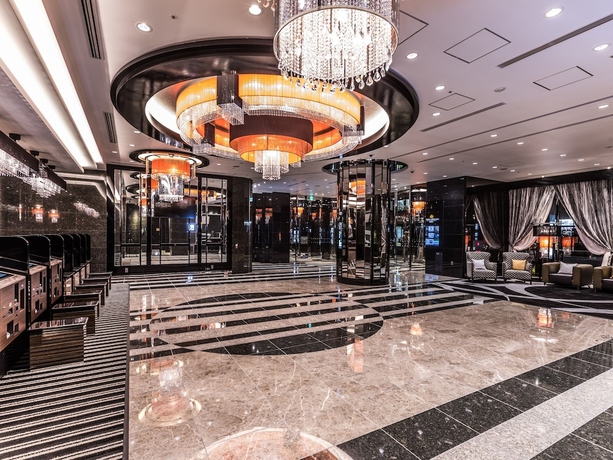 Imagen de los interiores del Hotel Apa ＆ Resort Midosuji Hommachi Eki Tower. Foto 19