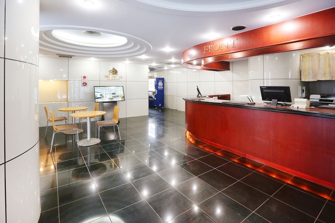 Imagen de los interiores del Hotel Apa Sapporo Hosui Susukino Ekimae. Foto 15