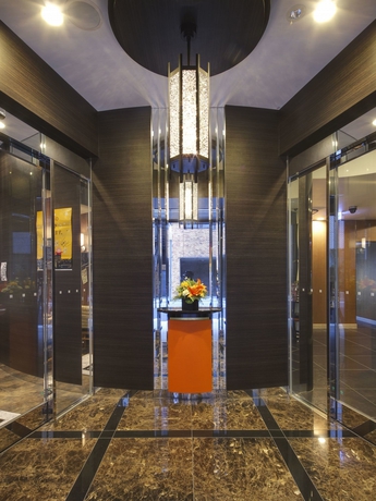 Imagen de los interiores del Hotel Apa Shimbashi Onarimon. Foto 13