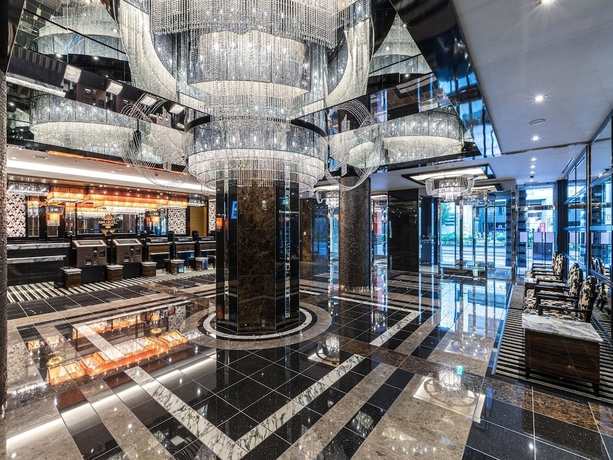 Imagen de los interiores del Hotel Apa Shin Osaka Ekimae. Foto 15