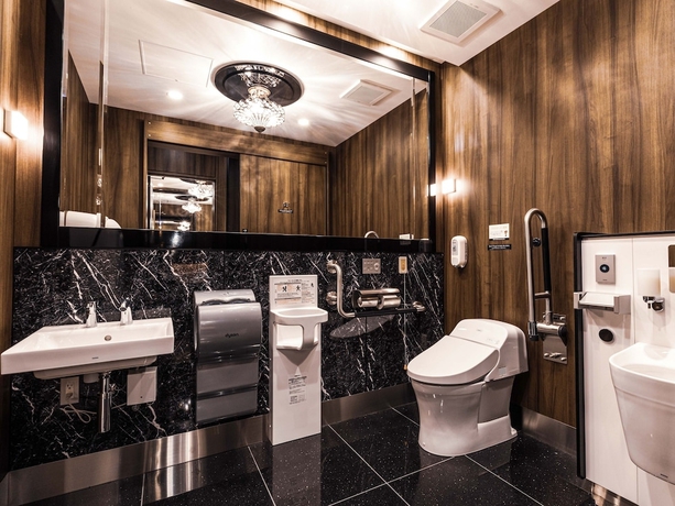 Imagen de los interiores del Hotel Apa Shin Osaka Ekimae. Foto 17